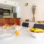 Apartment C9 -staywiz Us - 2 Bdr 10 Min Palais Festivals & Sea - Ac, Parking & Balcony