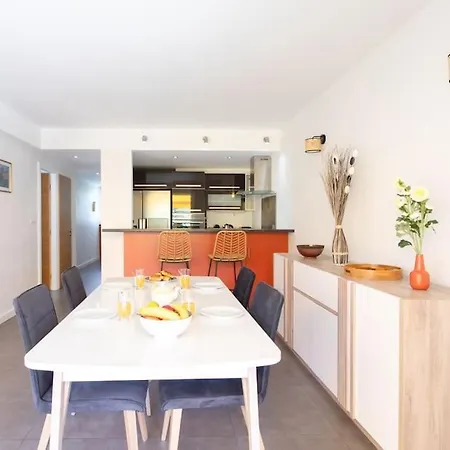 C9 Staywizus - 2 Bdr 10 Min Palais Festivals & Sea - Ac, Parking & Balcony Apartman *