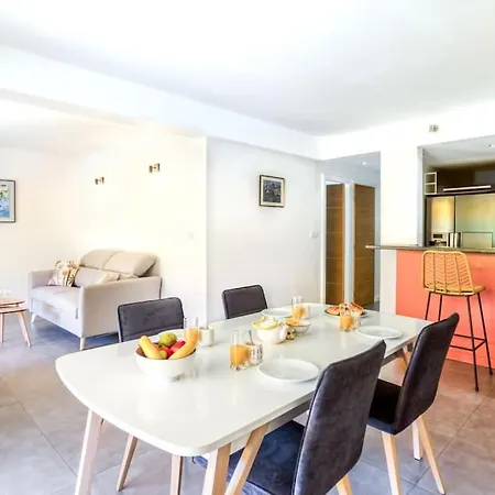 C9 Staywizus - 2 Bdr 10 Min Palais Festivals & Sea - Ac, Parking & Balcony * Cannes
