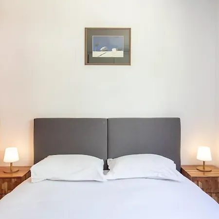 C9 Staywizus - 2 Bdr 10 Min Palais Festivals & Sea - Ac, Parking & Balcony *